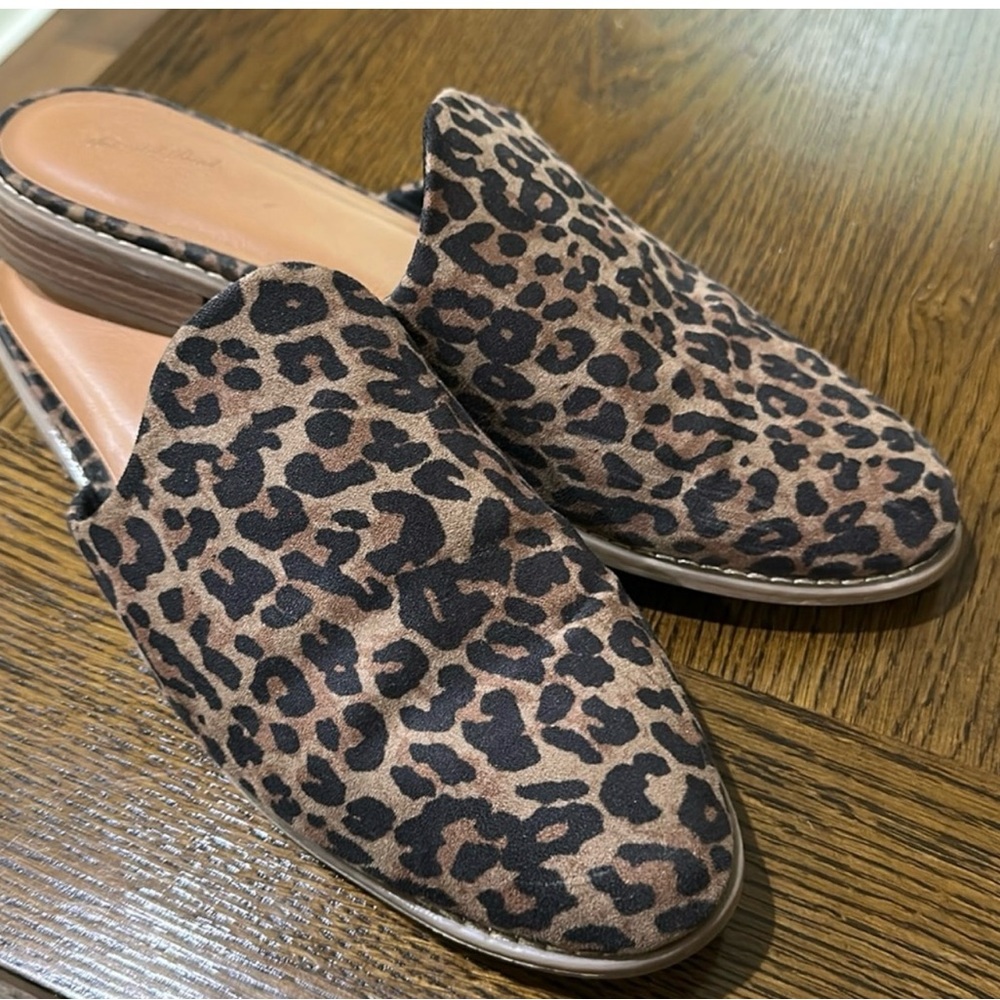 Universal Thread Leopard Print Mules